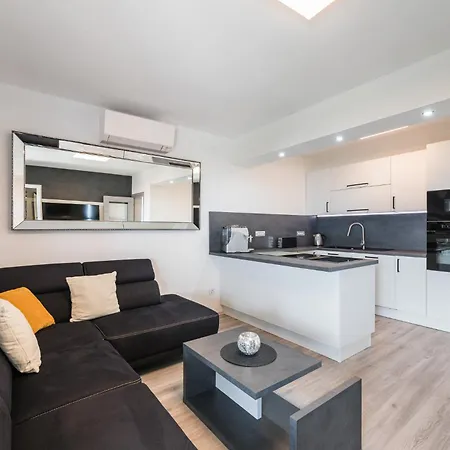 Apartment Vivien Crikvenica