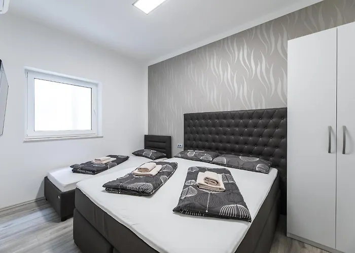 Vivien 公寓 茨里克韦尼察